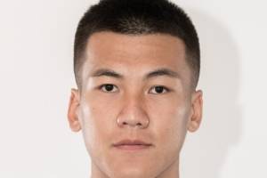 记者:闫炳良没有骨折,正常情况下三周左右能恢复